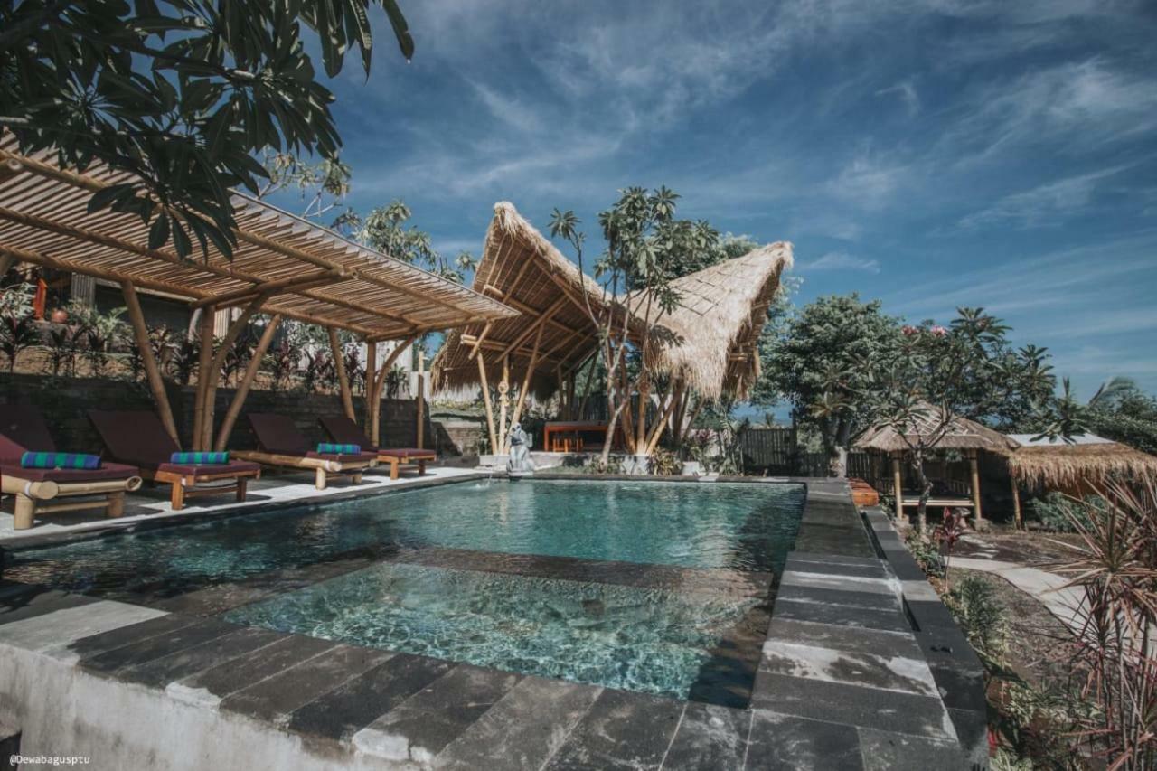 Hotel Menjangan Hill à Banyuwedang Extérieur photo