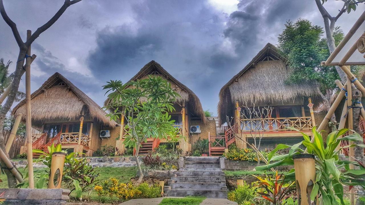 Hotel Menjangan Hill à Banyuwedang Extérieur photo